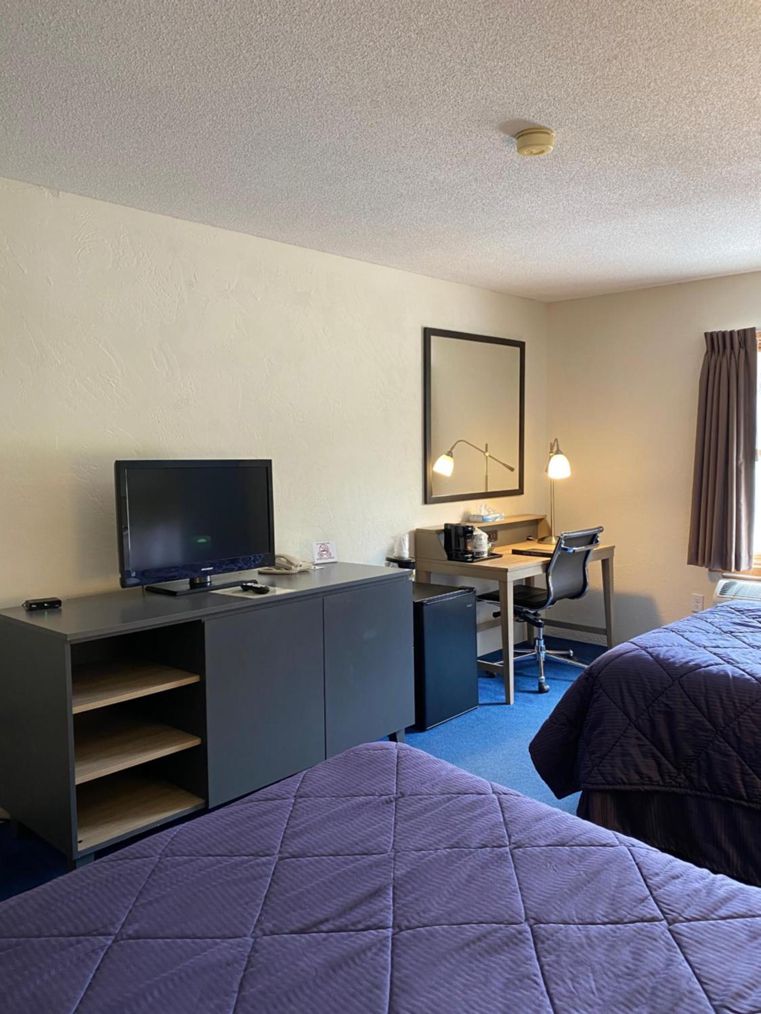 Pictured Rocks Inn And Suites มิวนิสซิง ภายนอก รูปภาพ