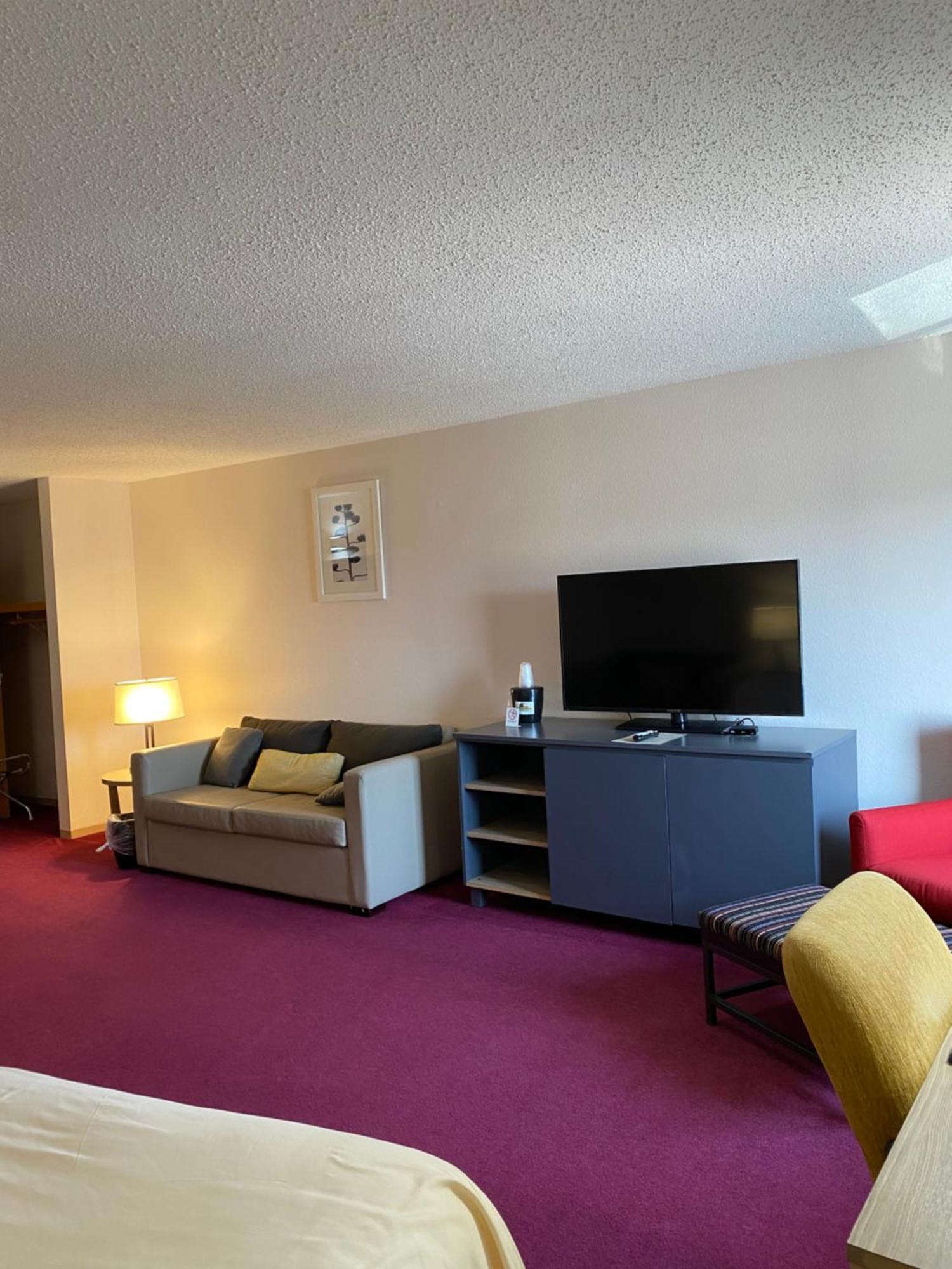 Pictured Rocks Inn And Suites มิวนิสซิง ภายนอก รูปภาพ