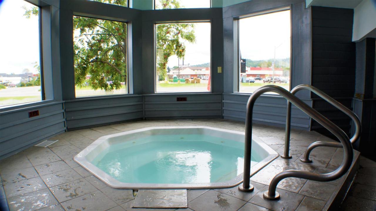 Pictured Rocks Inn And Suites มิวนิสซิง ภายนอก รูปภาพ